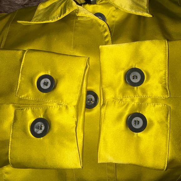 CHICOS 100% Silk Woman’s Jacket Coat Button Front Chartreuse Classic FLAW - Picture 7 of 13